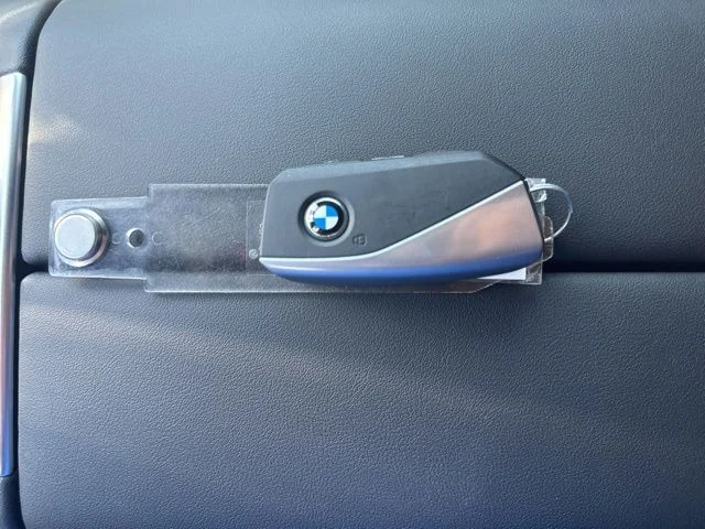 New 2027 Skyscraper Grey Metallic BMW xDrive40i image 20