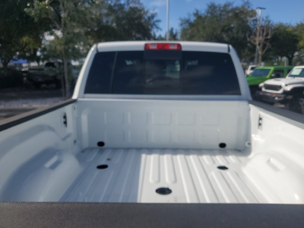2026 RAM 3500 Tradesman - Photo 6