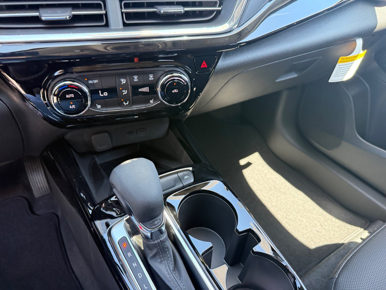 2026 Chevrolet Trax Activ - Photo 13