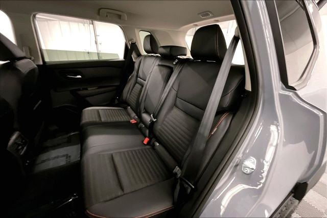 New 2026 Boulder Gray Pearl Nissan Rock Creek image 10