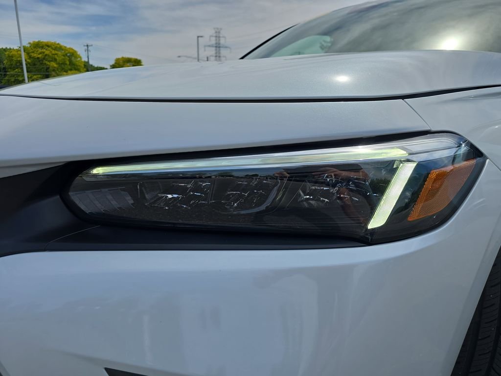 Used 2024 White Honda Sport Touring image 32