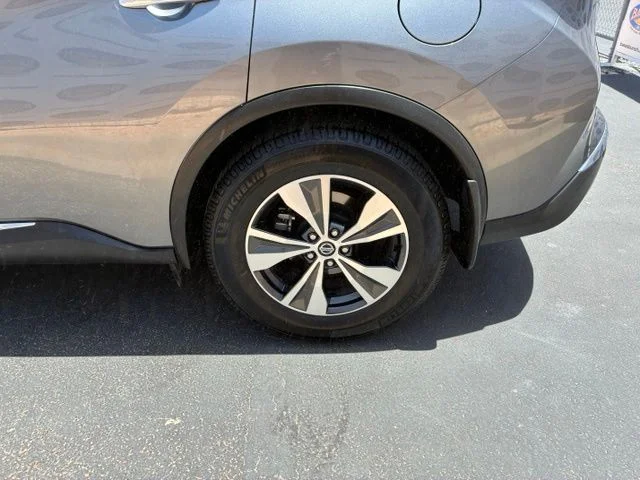 Used 2022 Gun Metallic Nissan SV image 17
