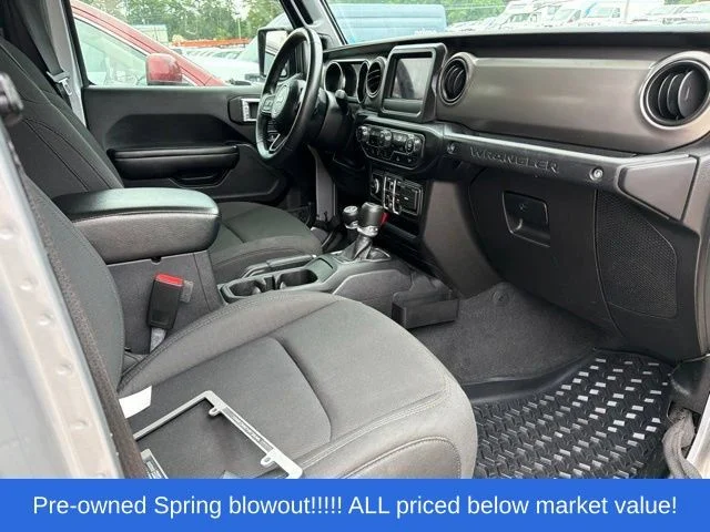 Used 2021 Silver Jeep Unlimited Sport S image 20
