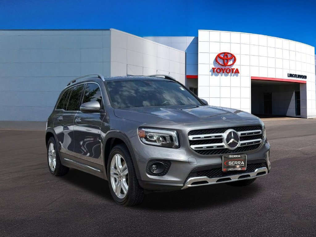 Used 2021 Silver Mercedes-Benz GLB 250 image 9
