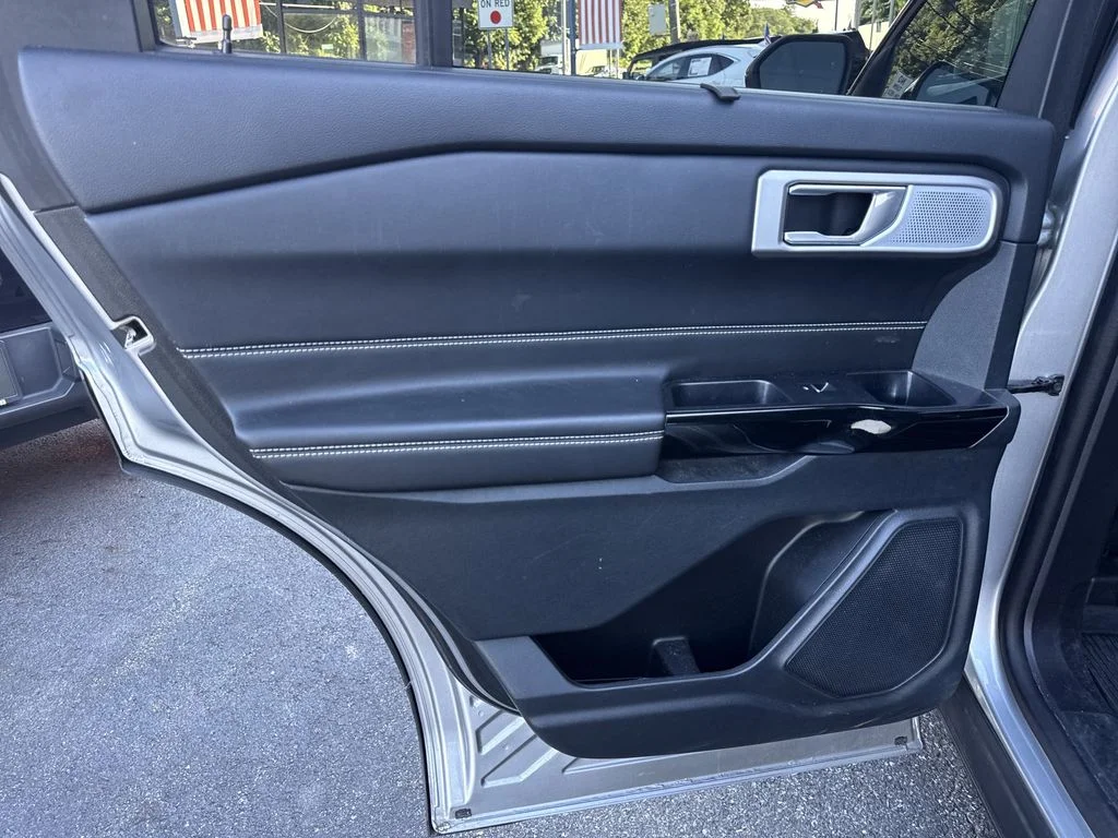 Used 2023 Silver Ford ST image 32