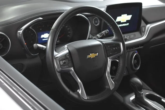 Used 2023 Gray Chevrolet LT image 24