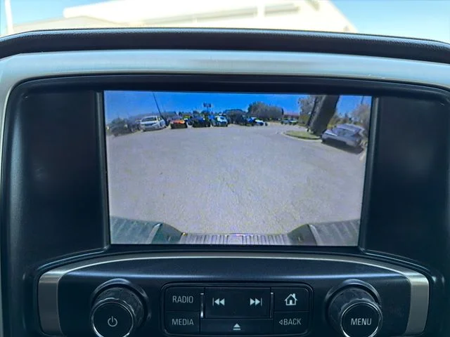 Used 2015 Silver GMC Denali image 13