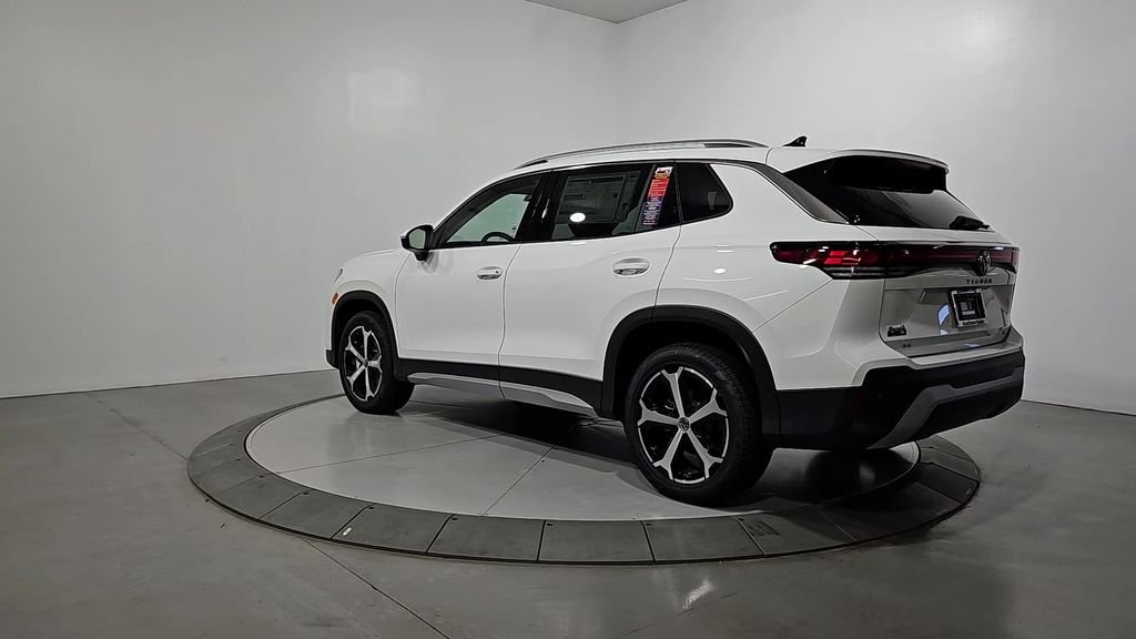 New 2026 White Volkswagen 2.0T SE image 3