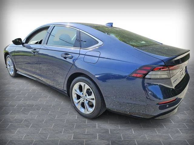 Used 2023 Blue Honda EX-L image 5