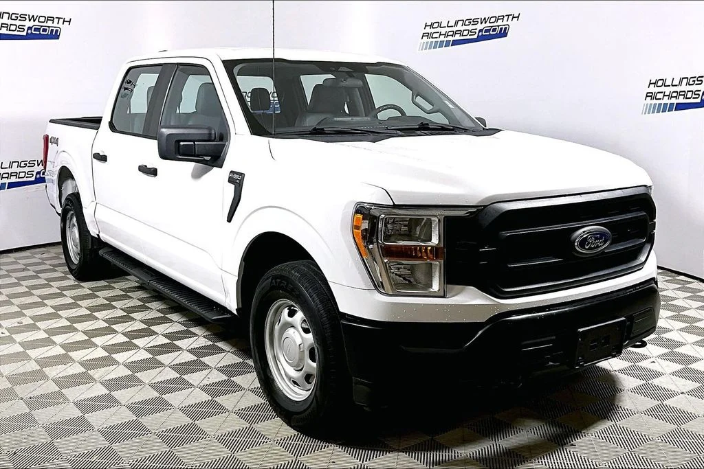 Certified Used 2022 Oxford White Ford XL image 3