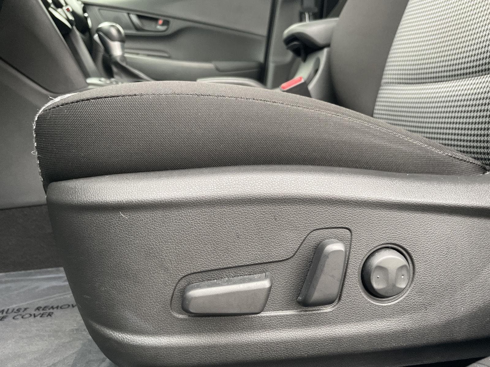 Used 2020 Sonic Silver Hyundai SEL Plus image 21