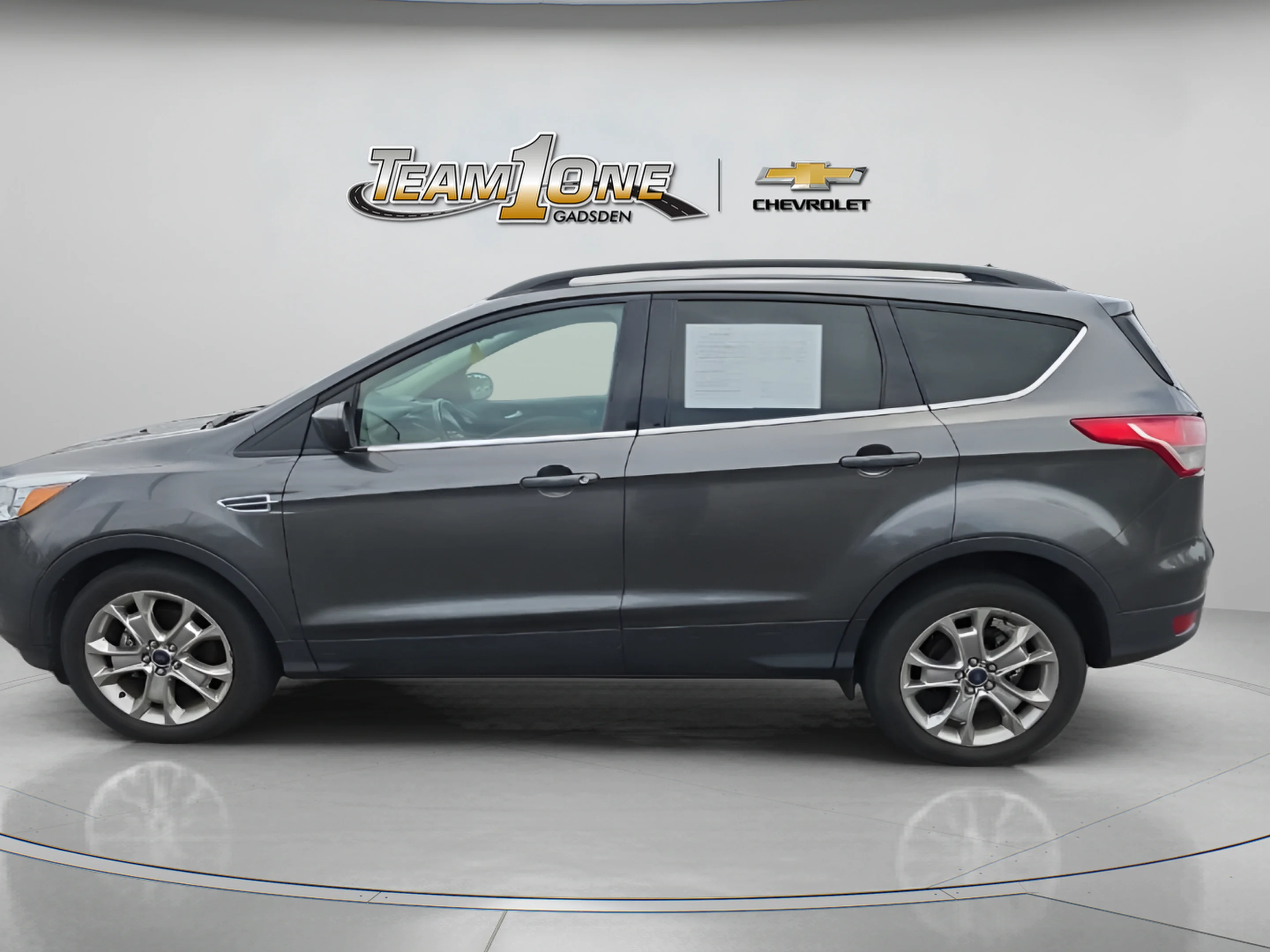 Used 2015 Gray Ford SE image 7