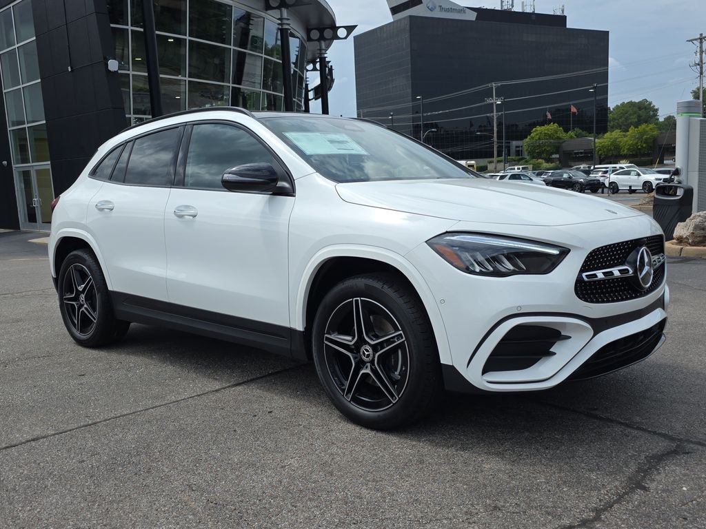 New 2026 White Mercedes-Benz GLA 250 image 7