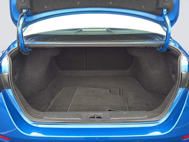 Used 2025 Blue Nissan SR image 32