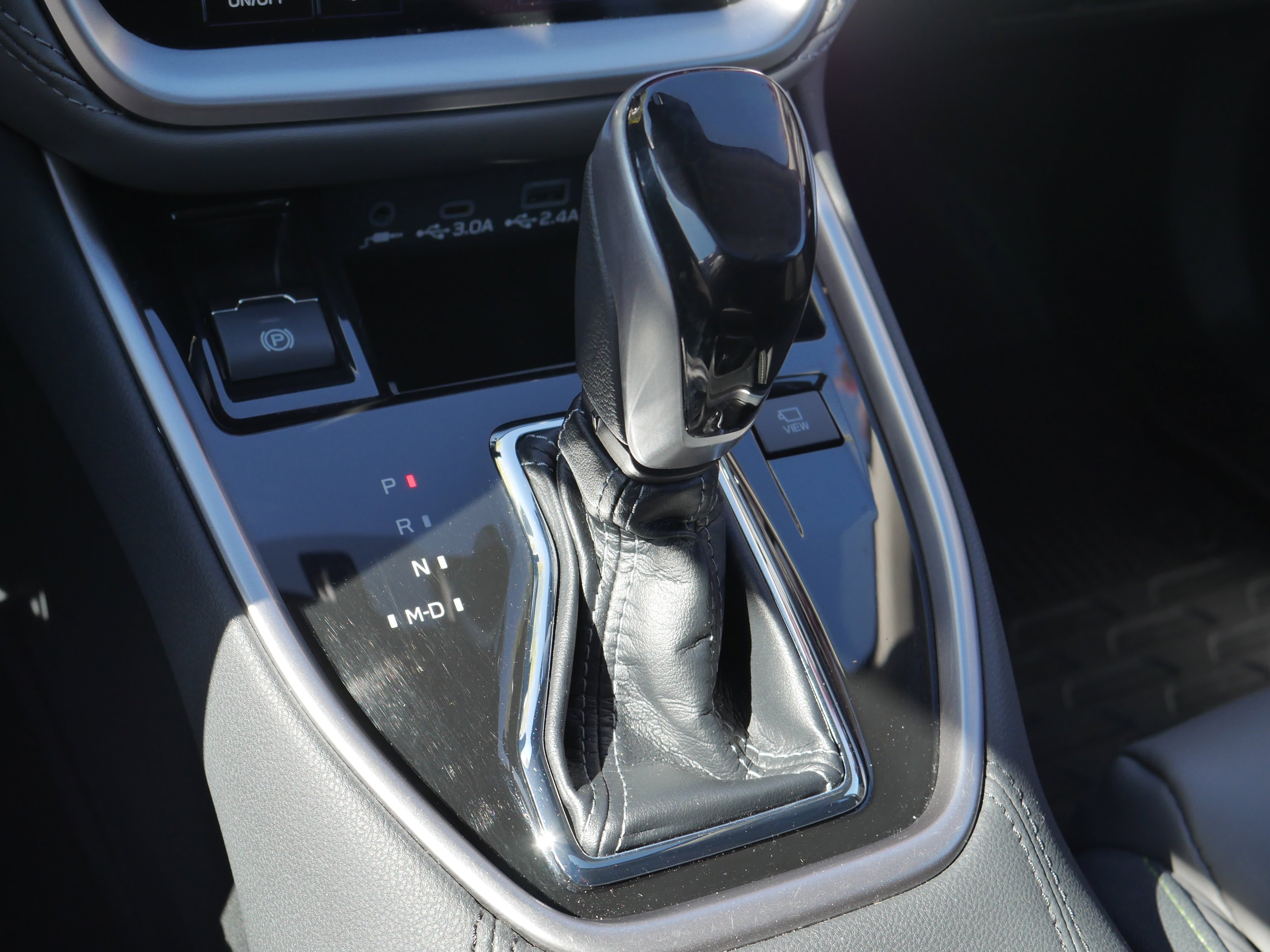 Used 2023 Ice Silver Metallic Subaru Onyx Edition XT image 12