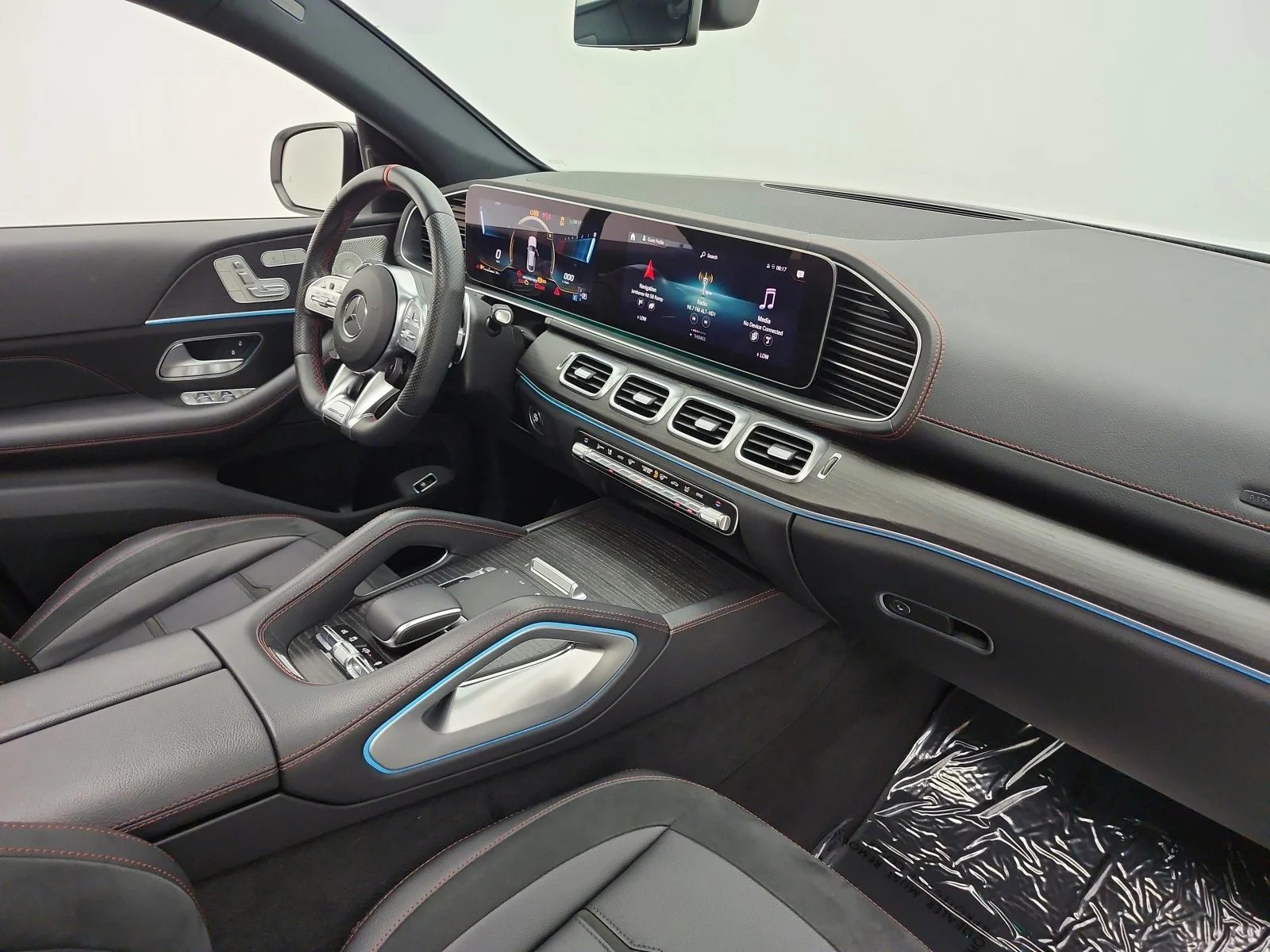 Used 2021 Polar White Mercedes-Benz AMG® GLE 53 4MATIC Coupe image 30