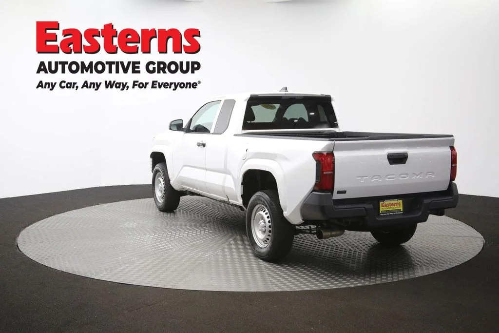 Used 2024 White Toyota SR image 121