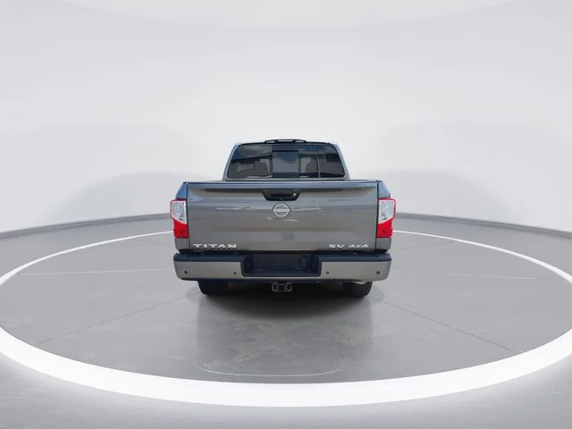 Used 2024 Gray Nissan SV image 7