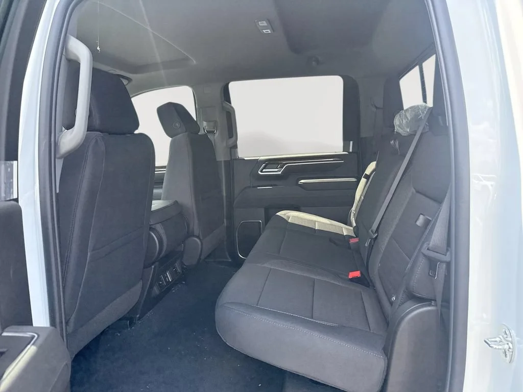 New 2026 Summit White GMC SLE image 24