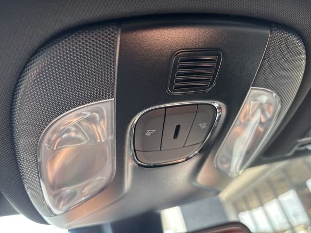 New 2026 Hydro Blue Pearlcoat Jeep Latitude image 16