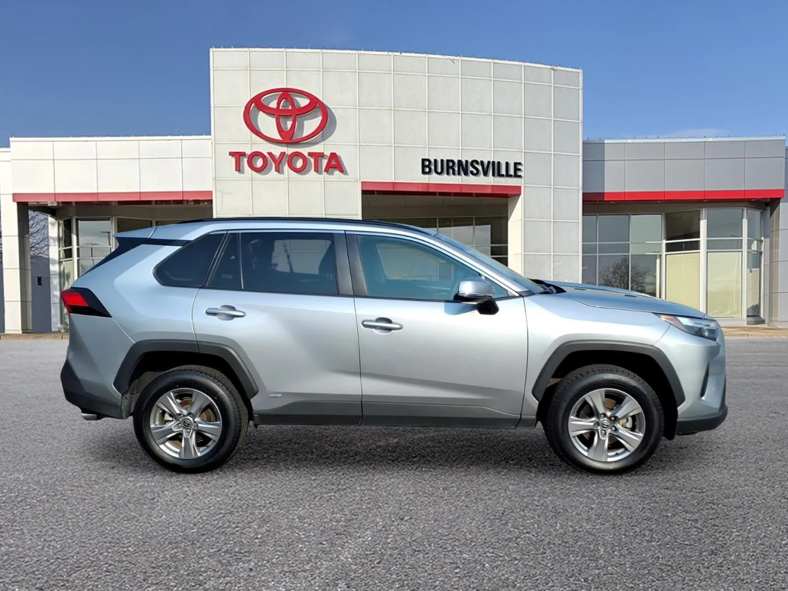 Certified 2025 Toyota RAV4 XLE with VIN 4T3RWRFV9SU176976 for sale in Burnsville, Minnesota