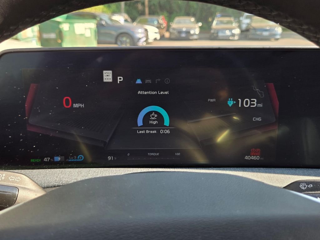 Used 2023 Blue Kia Wind image 23