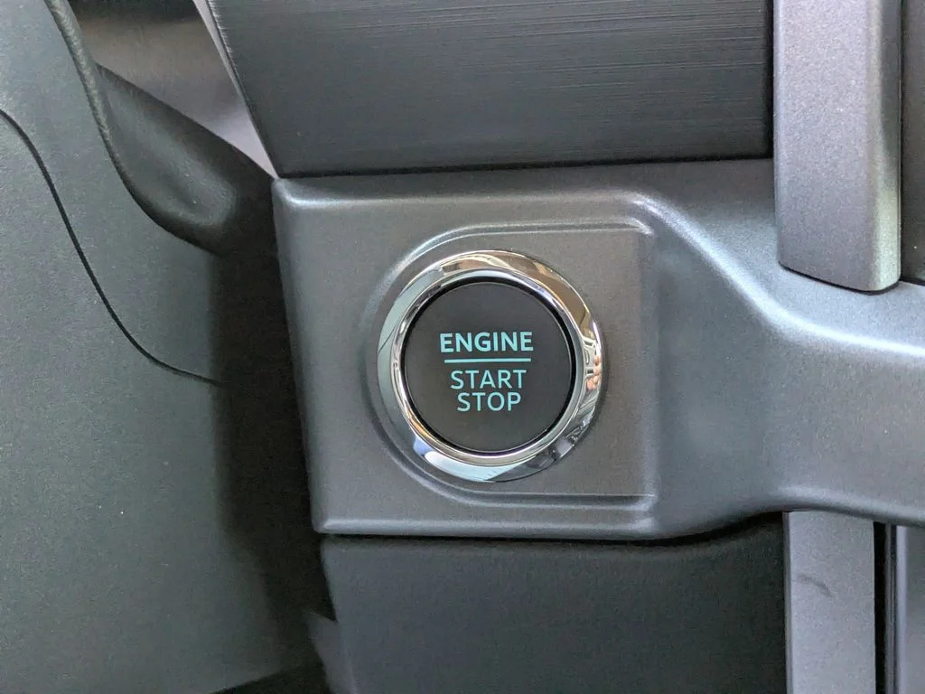 New 2026 Antimatter Blue Metallic Ford XLT image 34