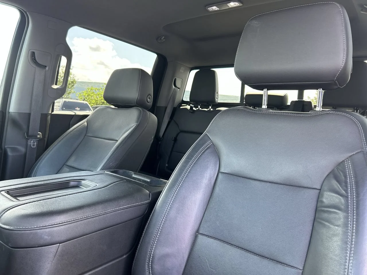 Used 2020 Black Chevrolet LTZ image 23