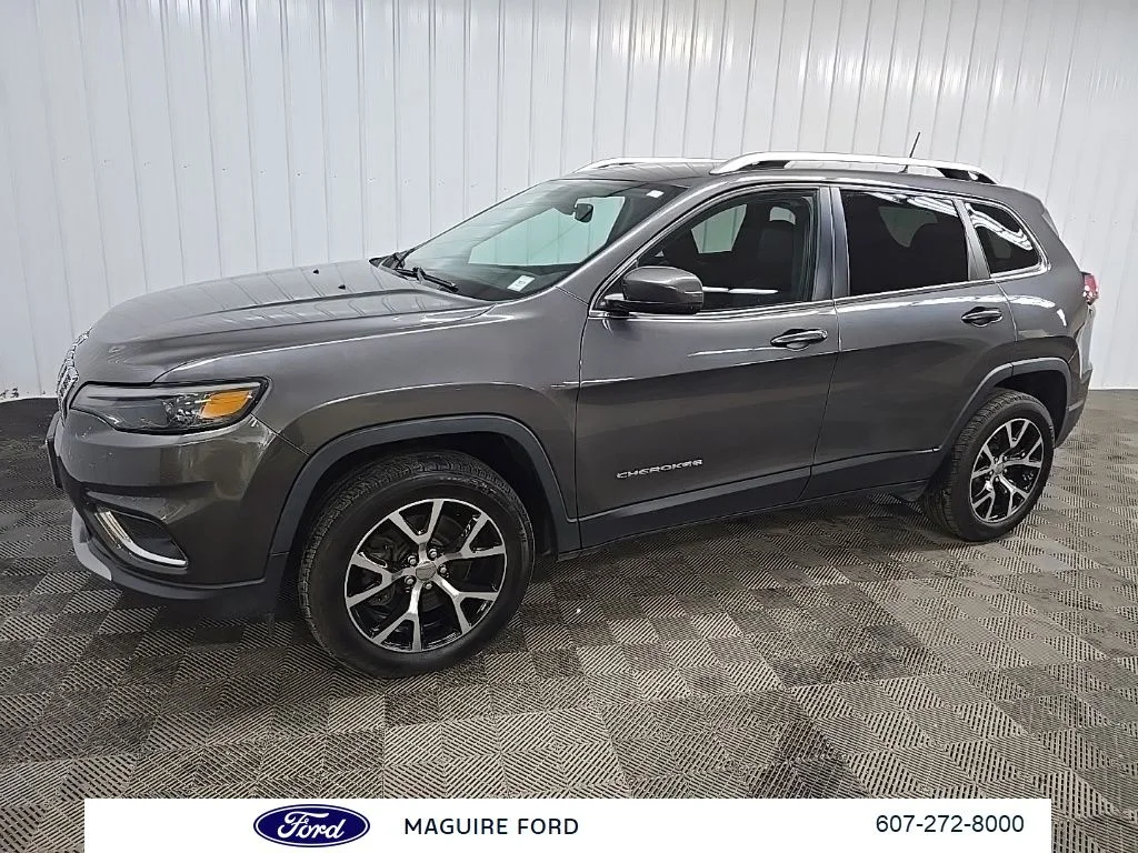Used 2020 Gray Jeep Limited image 6