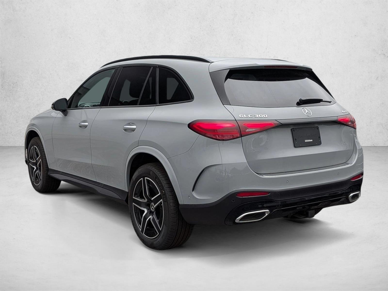 2026 Mercedes-Benz GLC Base - Photo 9