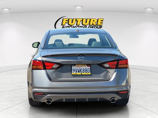 Used 2025 Gray Nissan 2.5 SV image 8