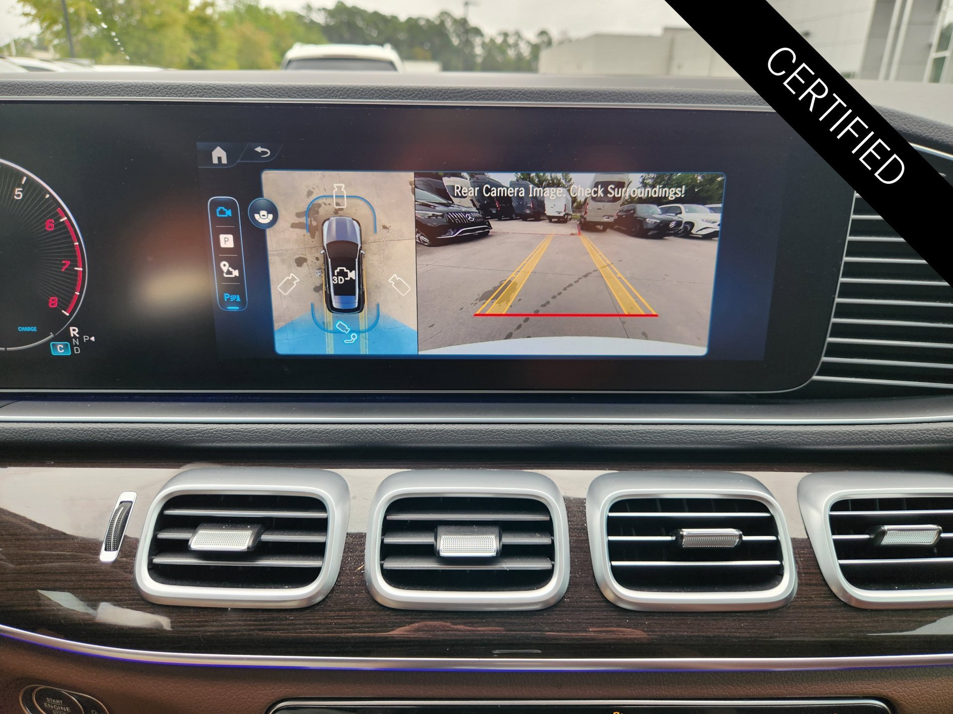 Certified Used 2026 MANUFAKTUR Moonlight White Metallic Mercedes-Benz GLE 450 image 19