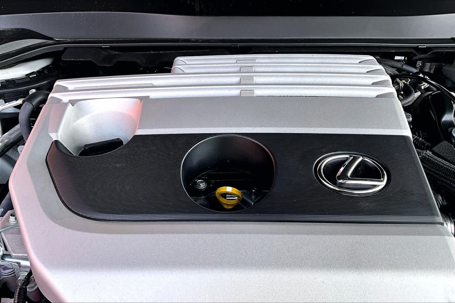 Certified Used 2024 Eminent White Pearl Lexus  image 32