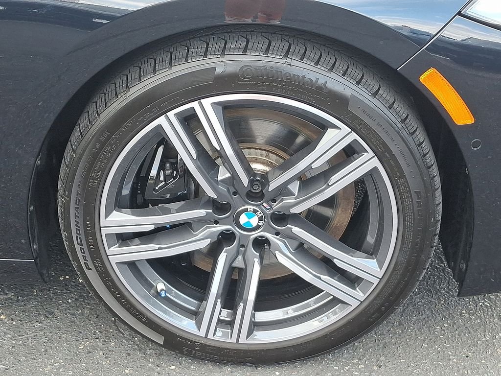 2026 BMW 8 Series 840i - Photo 8