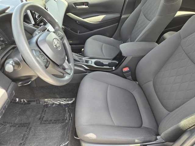 Used 2020 Blizzard Pearl Toyota  image 11