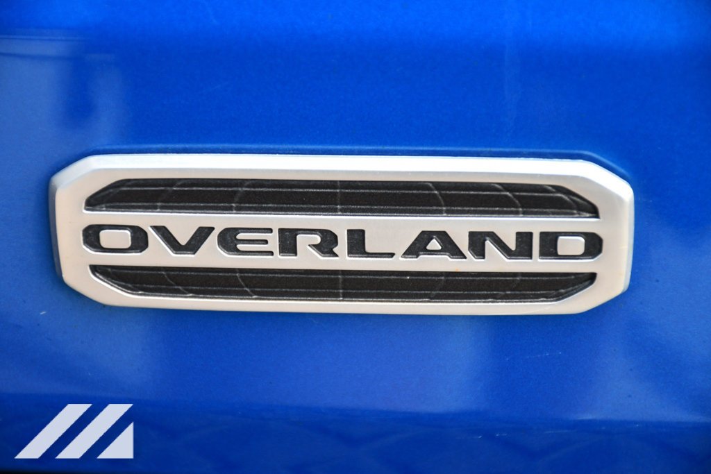 Used 2021 Blue Jeep Overland image 33