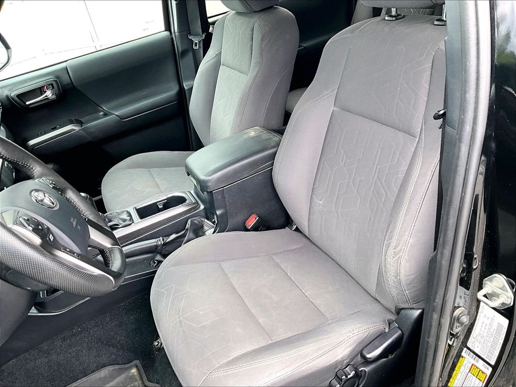Used 2019 Midnight Black Metallic Toyota TRD Off-Road 4x4 image 10