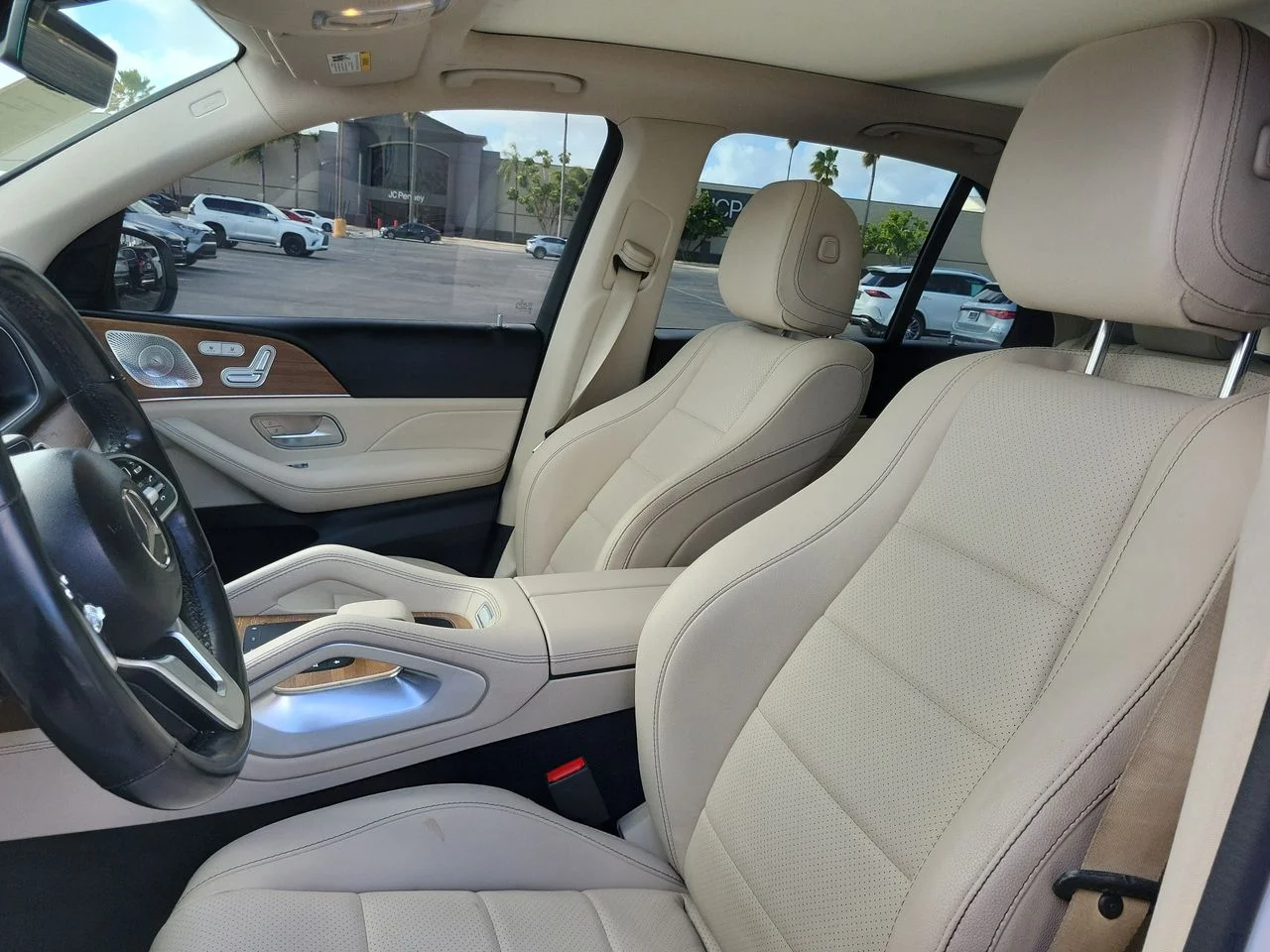 Certified Used 2023 White Mercedes-Benz GLE 350 image 24