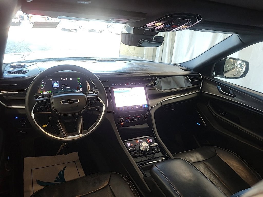 Used 2023 Silver Jeep Overland 4xe image 15