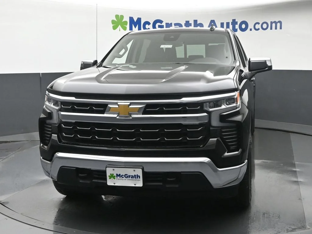 New 2026 Black Chevrolet LT image 21