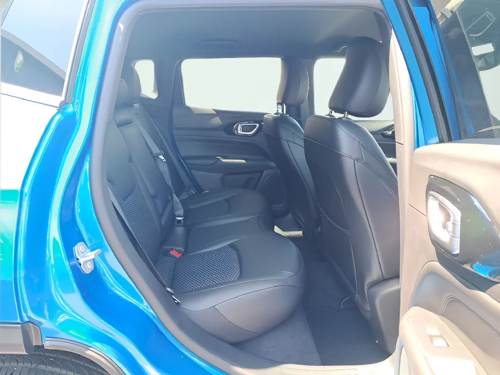 New 2026 Blue Jeep Latitude image 14