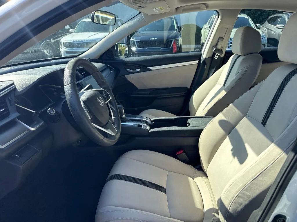 Certified Used 2018 Taffeta White Honda EX image 18