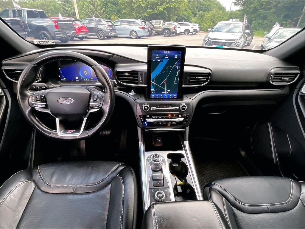 Used 2020 Green Ford ST image 22