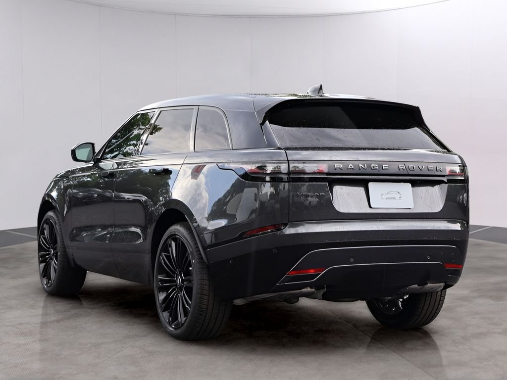 New 2026 Carpathian Grey Land Rover  image 5