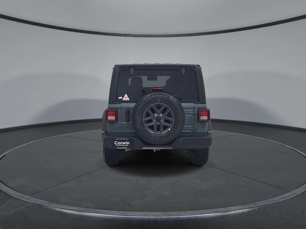 New 2026 Anvil Clearcoat Jeep Sport RHD image 14