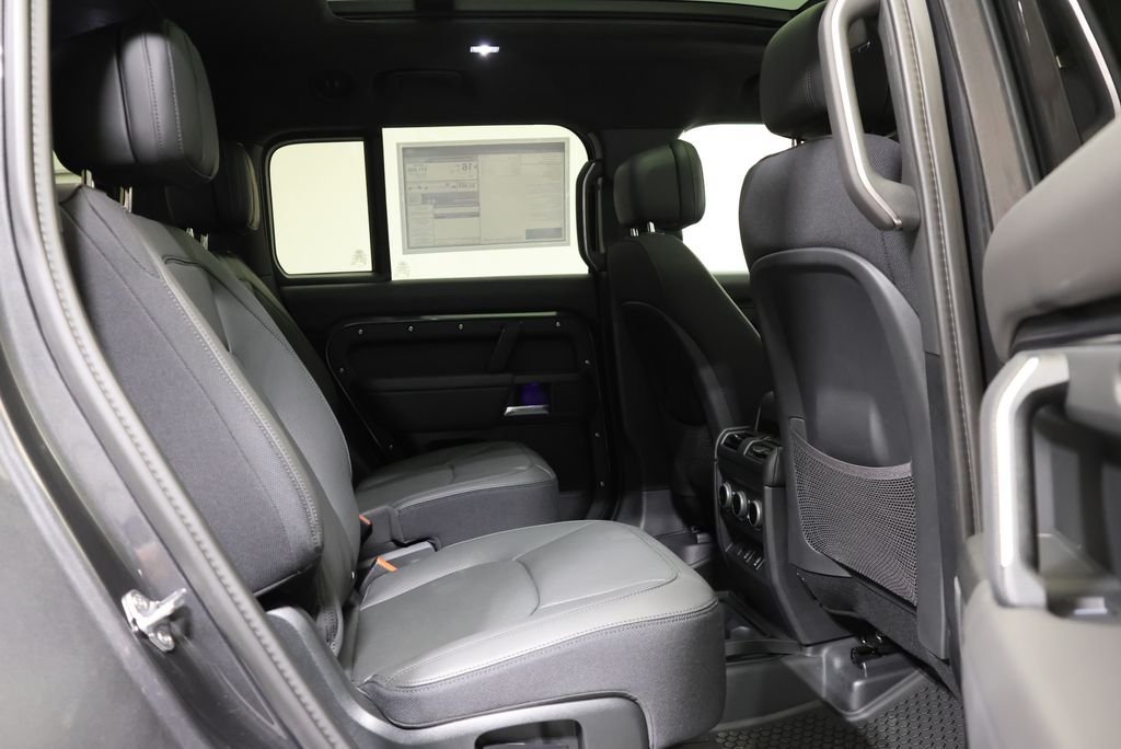 New 2026 Carpathian Grey LAND ROVER V8 image 44