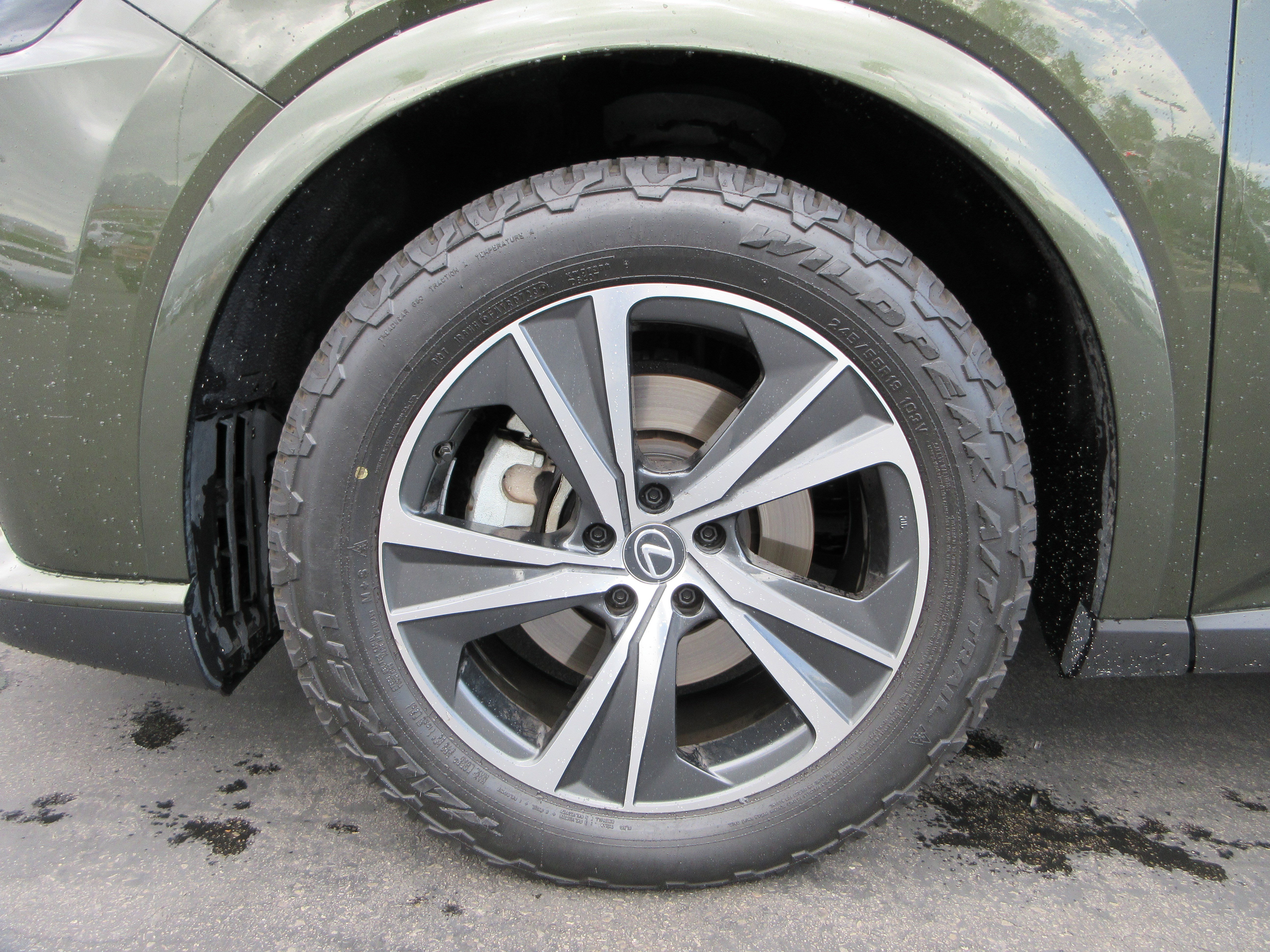 Used 2023 Green Pearl Lexus 350 Premium Plus image 18