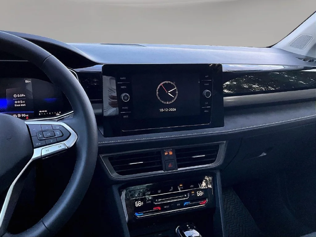 New 2027 Black Volkswagen 1.5T SE Black image 9