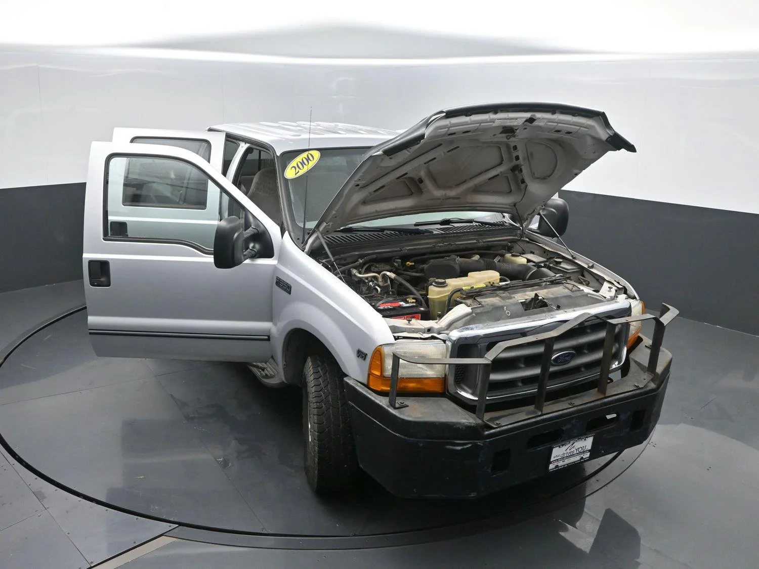 Used 2000  Ford Lariat image 38