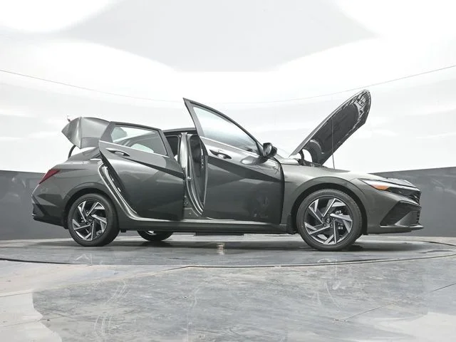 New 2026 Gray Hyundai Limited image 31